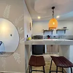 Encantador y Amplio Estudio Cerca Al Centro