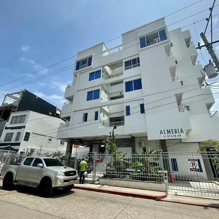 Encantador Y Amplio Estudio Cerca Al Centro Apartamento *
